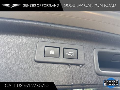 Used 2022 Subaru Forester Premium image 17