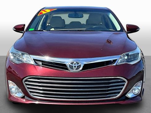 Used 2013 Toyota Avalon XLE Touring image 3