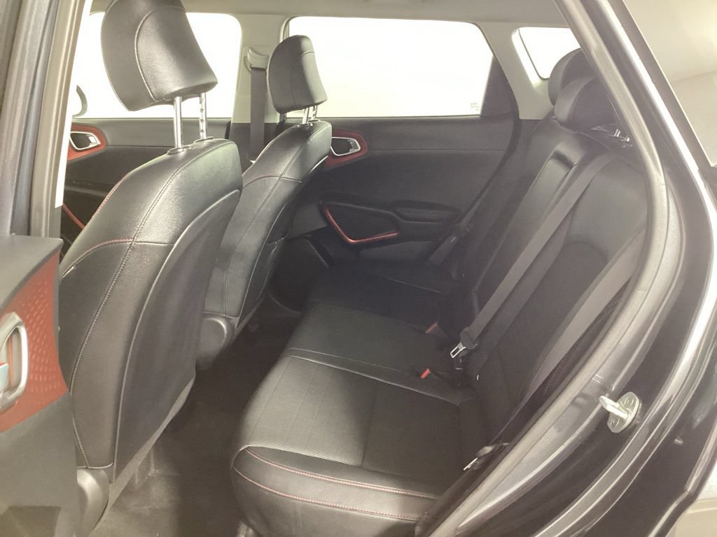 Used 2020 Kia Soul GT-Line Turbo FWD image 28