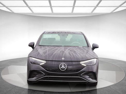 Used 2024 Mercedes-Benz EQE 350+ 4MATIC Sedan image 6