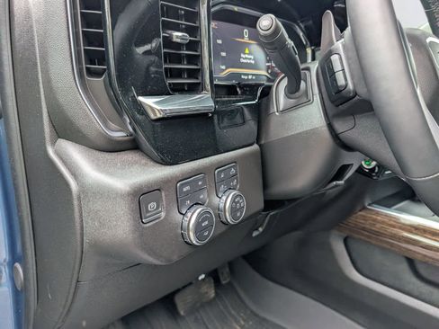Certified 2024 GMC Sierra 1500 Elevation w/ Elevation Premium Package AWD/4WD image 22