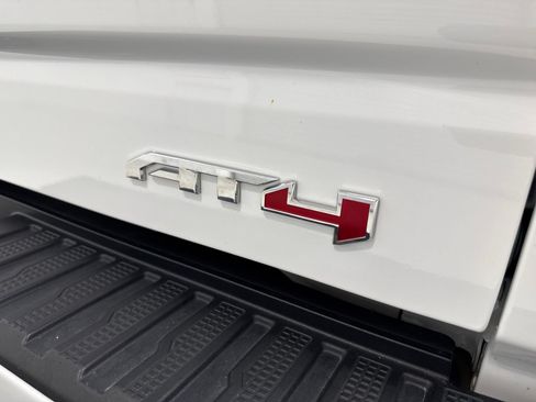 Used 2025 GMC Sierra 1500 AT4 AWD/4WD image 8