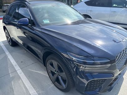 Used 2022 Genesis GV70 2.5T w/ Sport Prestige Package