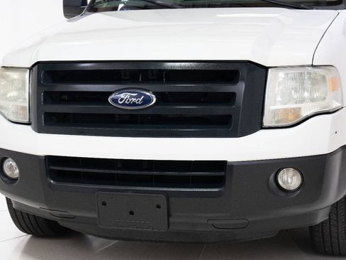 Used 2014 Ford Expedition XL RWD image 10