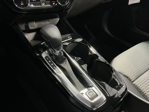 New 2026 Chevrolet Trax LT FWD image 22