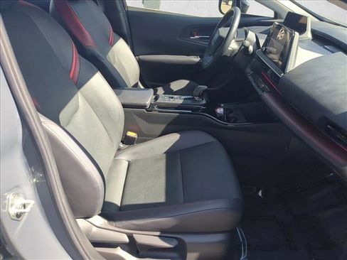 Used 2023 Toyota Prius Prime image 19