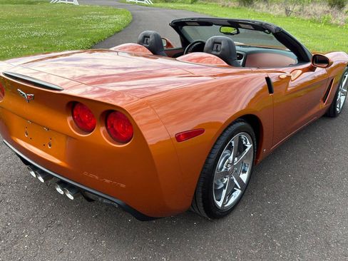 Used 2008 Chevrolet Corvette Convertible w/ Preferred Equipment Group RWD image 33