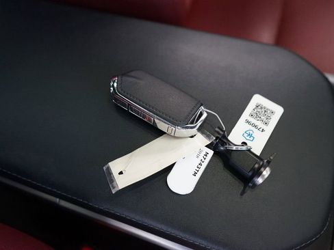 Used 2018 Kia Stinger GT1 image 61