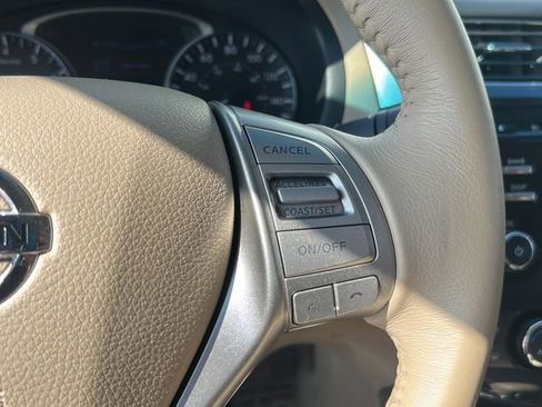 Used 2014 Nissan Altima 2.5 SV image 24