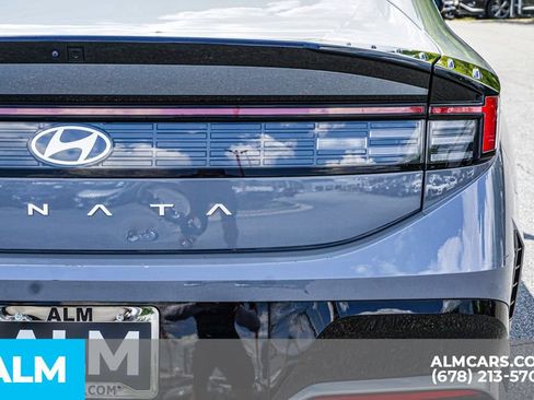Used 2025 Hyundai Sonata SEL FWD image 12