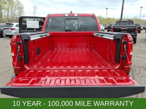 New 2026 RAM 1500 Big Horn AWD/4WD image 8