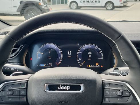 New 2026 Jeep Grand Cherokee Altitude AWD/4WD image 26