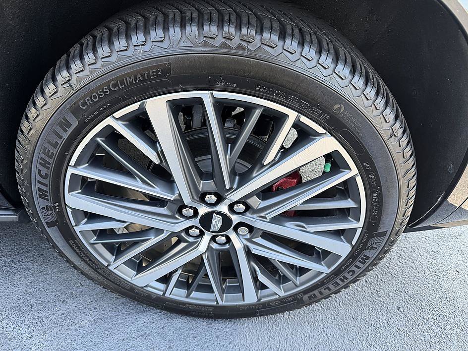 Used 2023 Cadillac XT6 Sport w/ Platinum Package AWD/4WD image 26