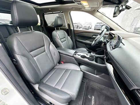 Used 2023 Nissan Rogue SL w/ SL Premium Package AWD/4WD image 25