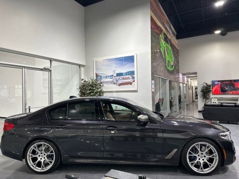 Used 2019 BMW M550i xDrive w/ Premium Package AWD/4WD image 5