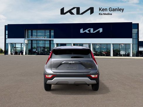 New 2026 Kia Niro LX image 5