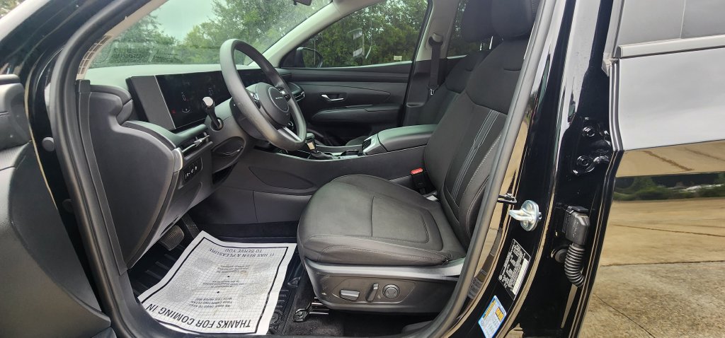 Used 2026 Hyundai Tucson SEL Plus FWD image 12