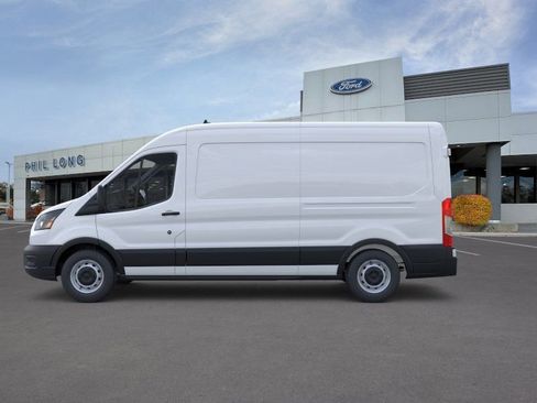 New 2026 Ford Transit 250 148 Medium Roof RWD image 3
