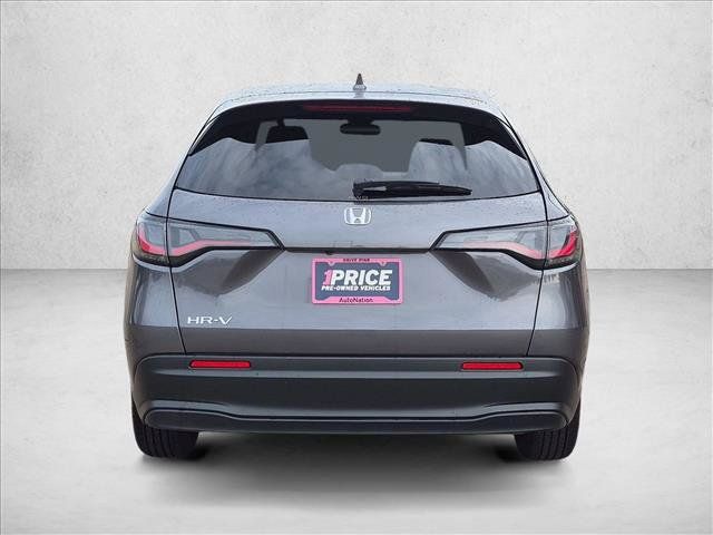 Certified 2027 Honda HR-V LX image 7