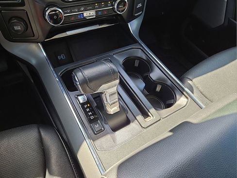 Used 2022 Ford F150 Lariat image 30