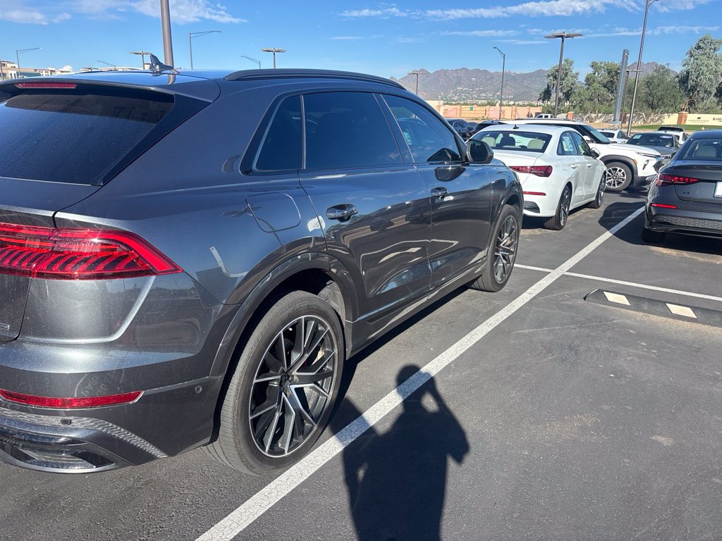 Used 2023 Audi Q8 Premium Plus AWD/4WD image 6