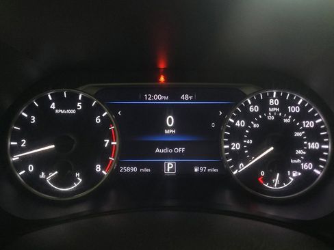 Used 2024 Nissan Sentra SV image 23