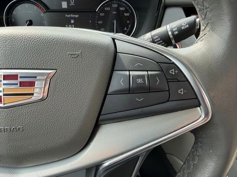 Used 2021 Cadillac XT5 Premium Luxury FWD image 12