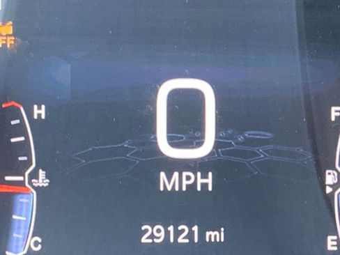 Used 2025 Jeep Compass Trailhawk w/ Trailer Tow Group image 38