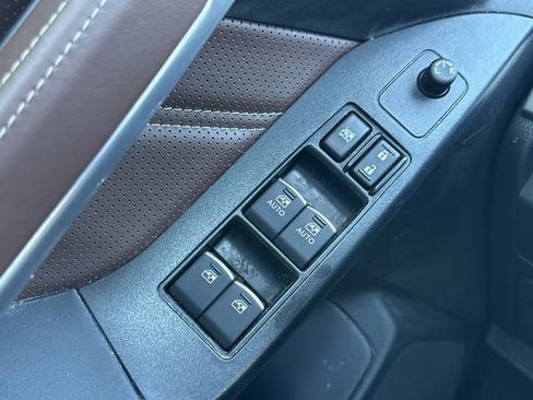 Used 2018 Subaru Forester 2.5i Touring image 13