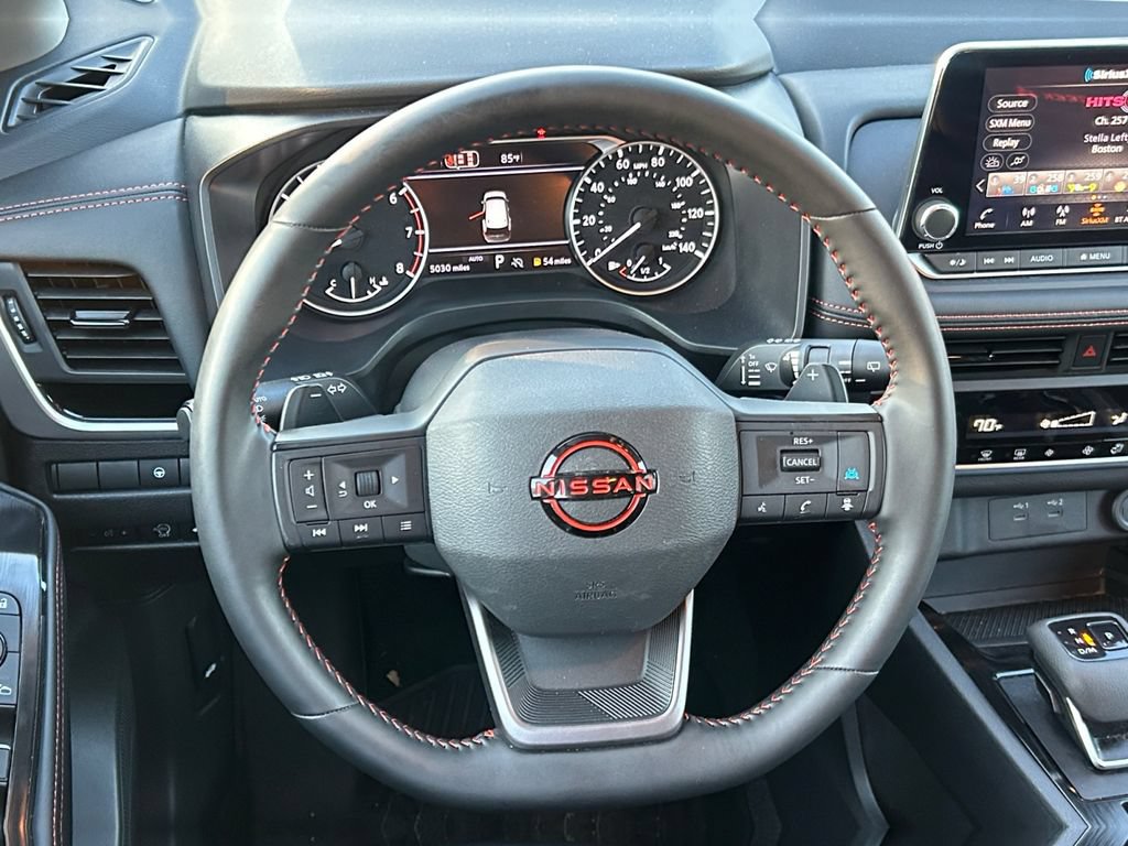 Used 2026 Nissan Rogue SV AWD/4WD image 12