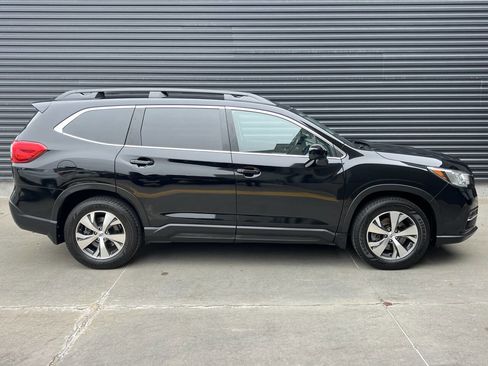 Used 2020 Subaru Ascent Premium image 10