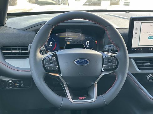 New 2026 Ford Explorer ST RWD image 7