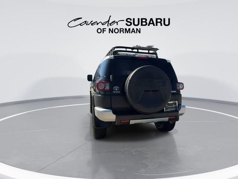 Used 2012 Toyota FJ Cruiser 4WD w/ Upgrade Pkg image 7
