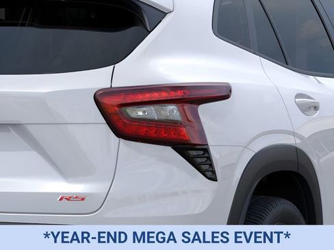New 2026 Chevrolet Trax RS w/ Driver Confidence Package image 11