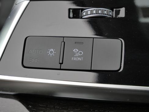 Used 2023 Audi Q7 3.0T Premium Plus w/ Premium Plus Package image 19