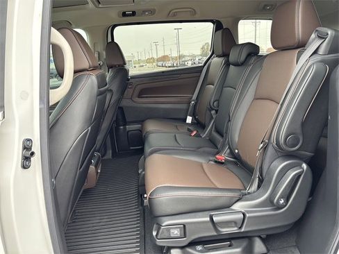 New 2026 Honda Odyssey Elite image 13