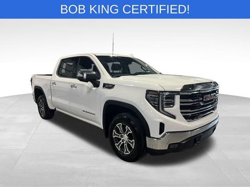 Used 2026 GMC Sierra 1500 SLT AWD/4WD image 1