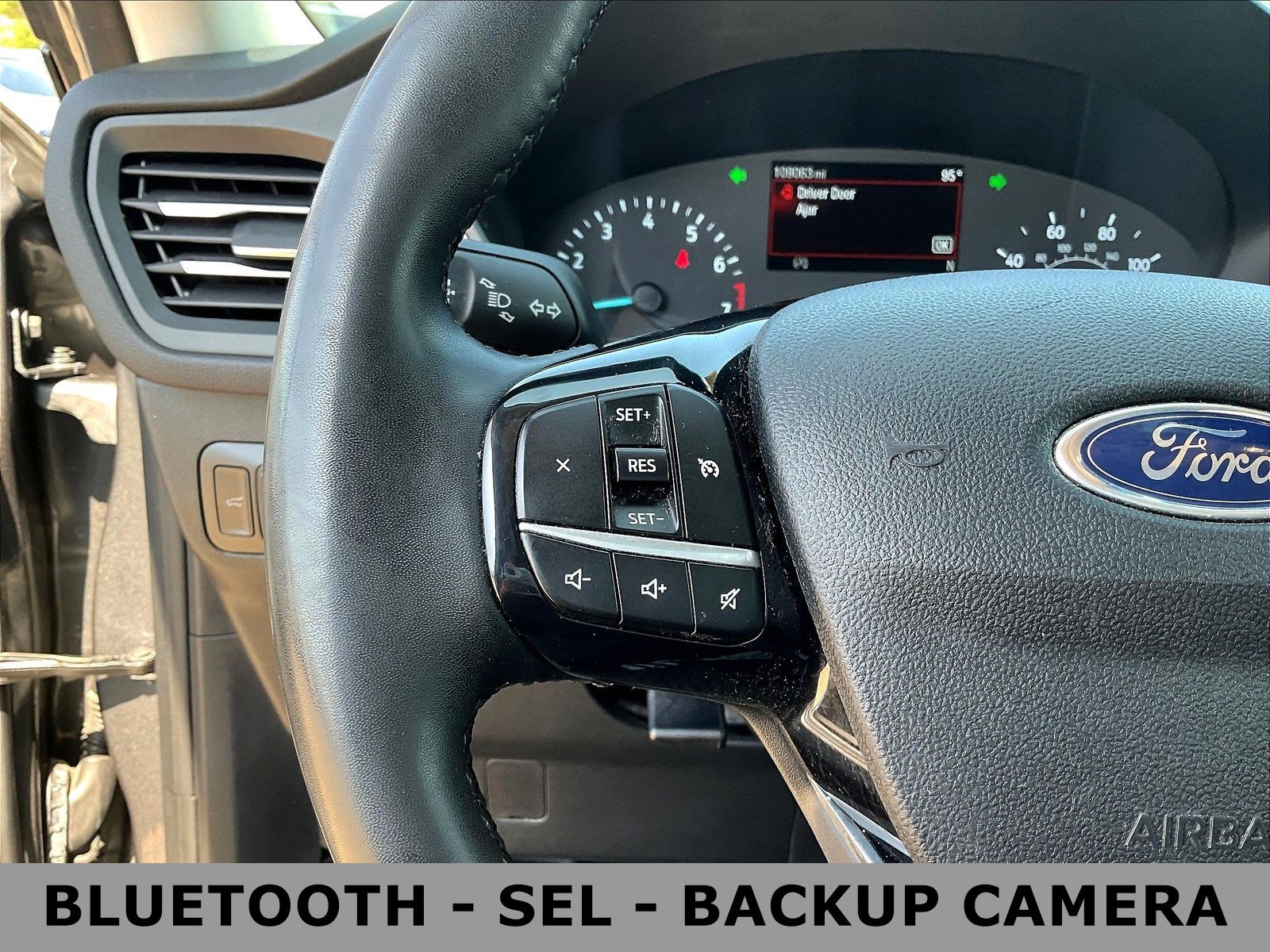 Used 2022 Ford Escape SEL AWD/4WD image 11