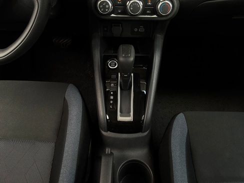 Used 2025 Nissan Versa SV FWD image 13
