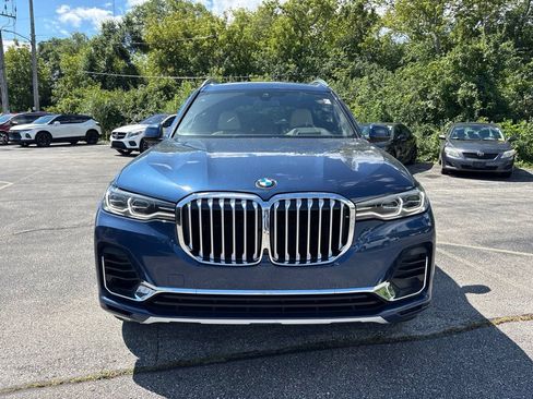 Used 2022 BMW X7 xDrive40i w/ Premium Package AWD/4WD image 2
