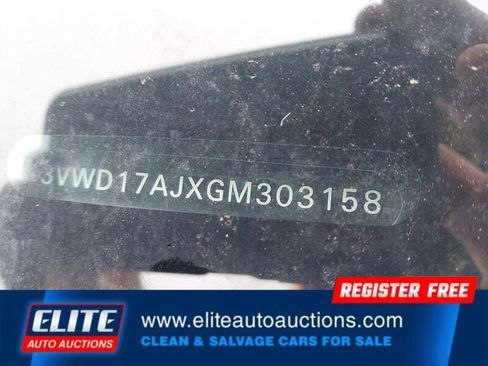 Used 2016 Volkswagen Jetta Sport w/ Lighting Package image 33