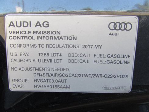 Used 2017 Audi Q7 3.0T Prestige w/ Prestige Package AWD/4WD image 31