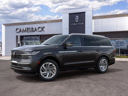 New 2027 Lincoln Navigator Reserve AWD/4WD image 26