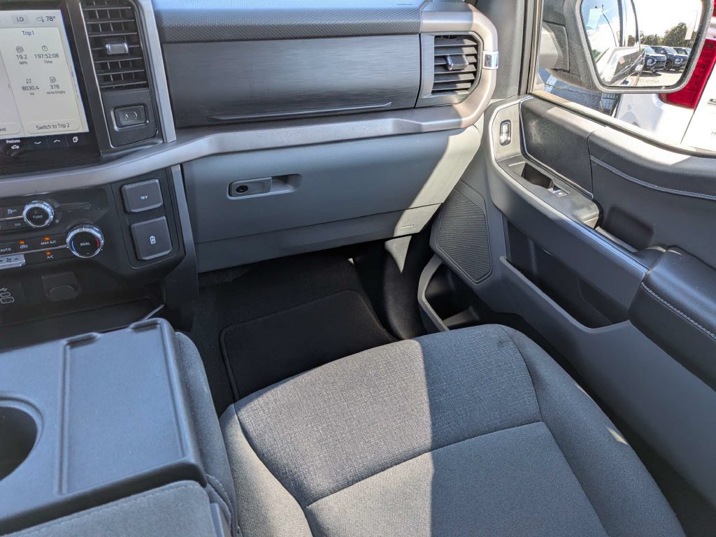 Used 2025 Ford F150 XLT w/ Equipment Group 301A Standard RWD image 17