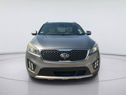 Used 2017 Kia Sorento SX FWD image 2