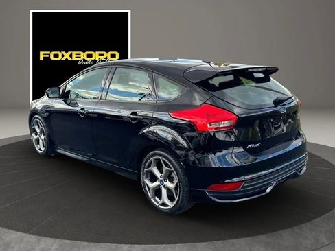 Used 2018 Ford Focus ST image 7