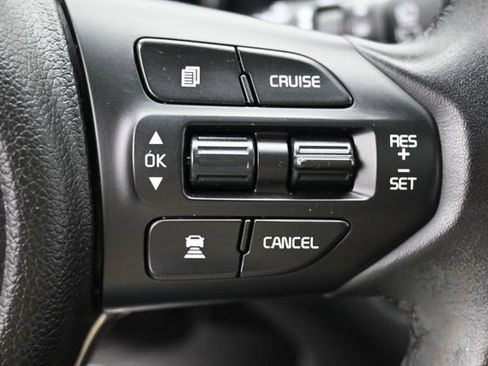 Used 2016 Kia Sorento SX w/ SXL Technology Package AWD/4WD image 17