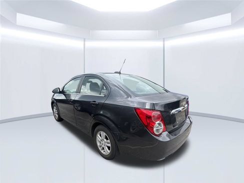 Used 2015 Chevrolet Sonic LT FWD image 15