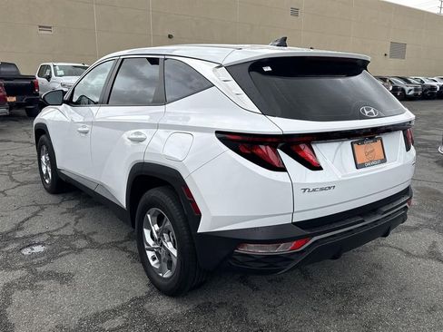 Used 2024 Hyundai Tucson SE AWD/4WD image 5