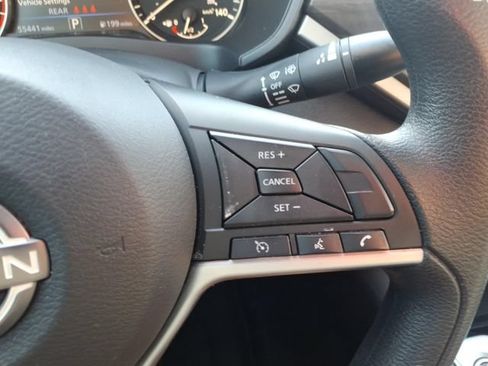 Used 2024 Nissan Altima 2.5 SV FWD image 28
